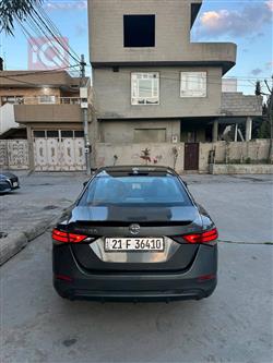 نیسان سێنترا